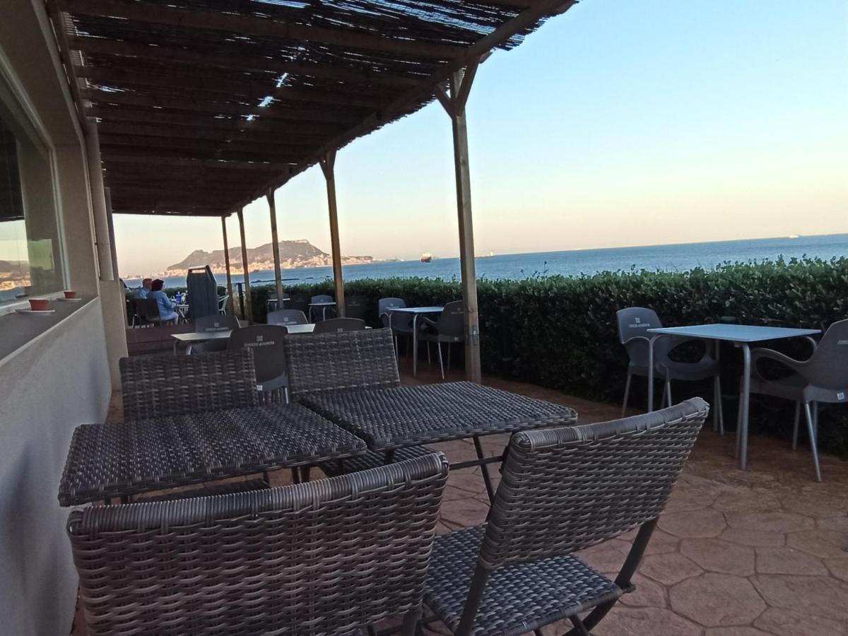 Punta Carnero Hostal Algeciras Eksteriør bilde