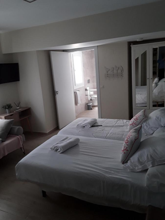 Punta Carnero Hostal Algeciras Eksteriør bilde