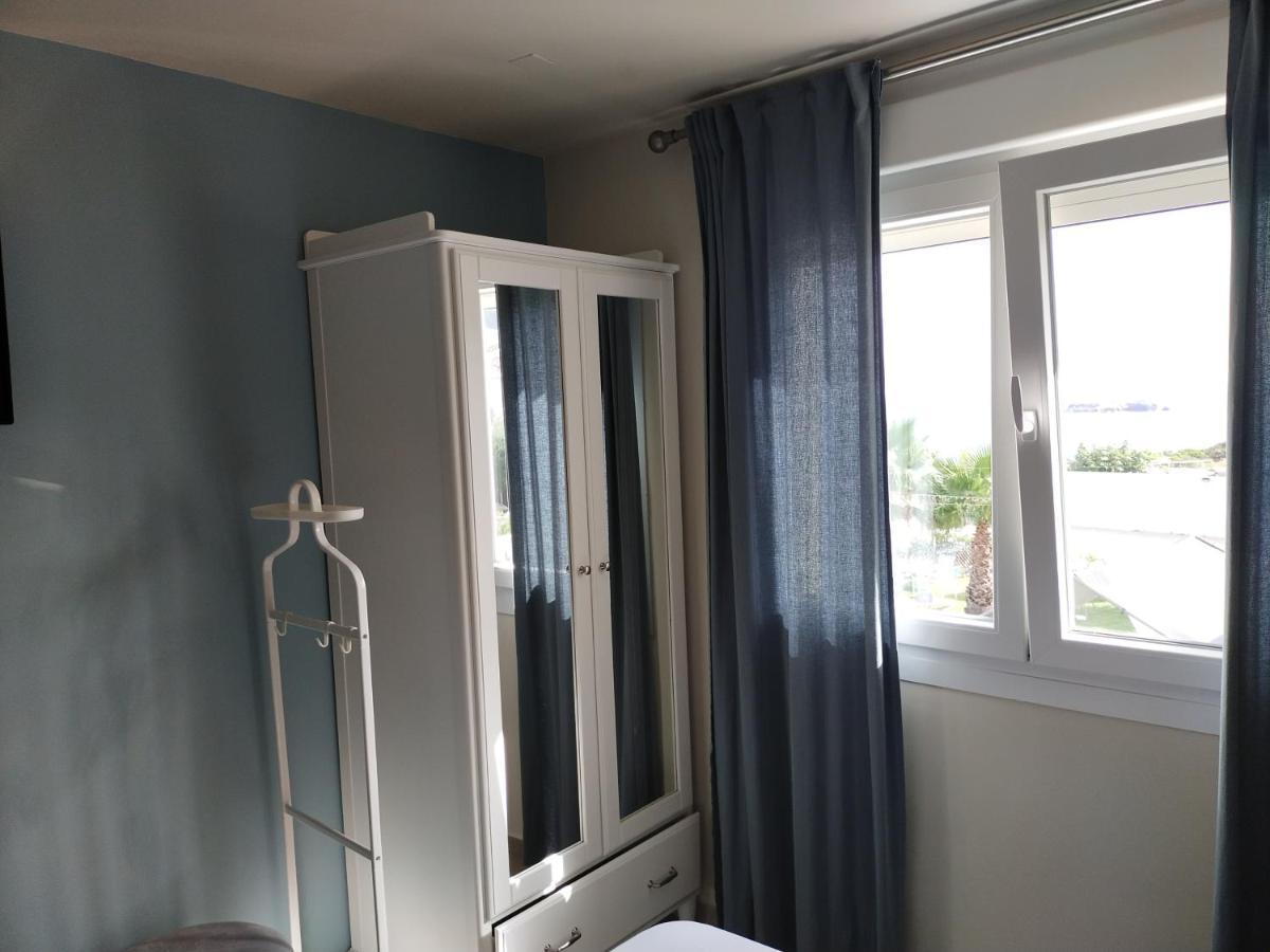 Punta Carnero Hostal Algeciras Eksteriør bilde