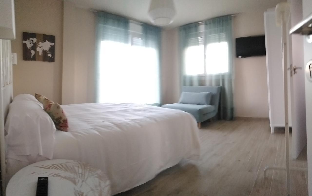 Punta Carnero Hostal Algeciras Eksteriør bilde