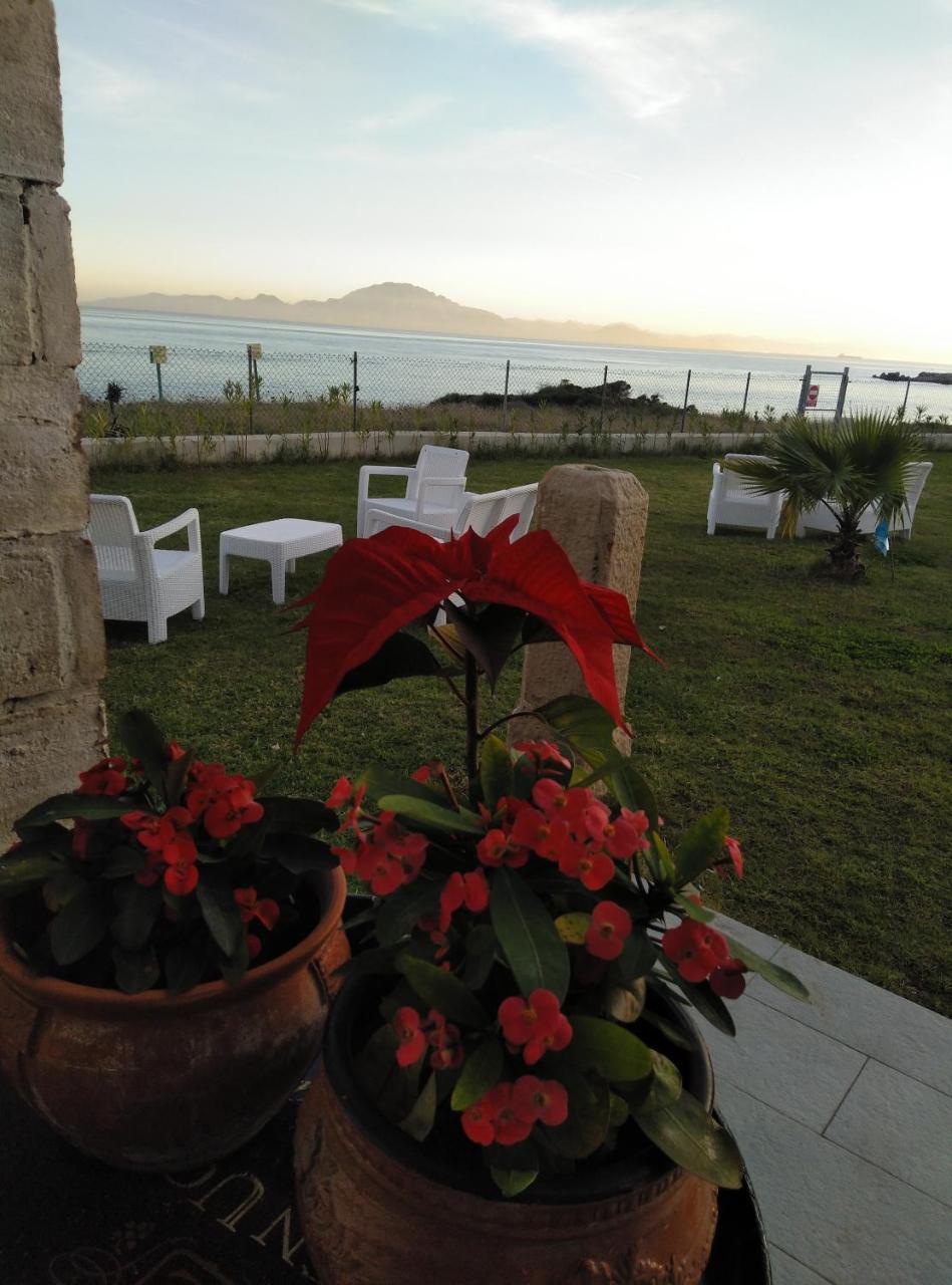 Punta Carnero Hostal Algeciras Eksteriør bilde